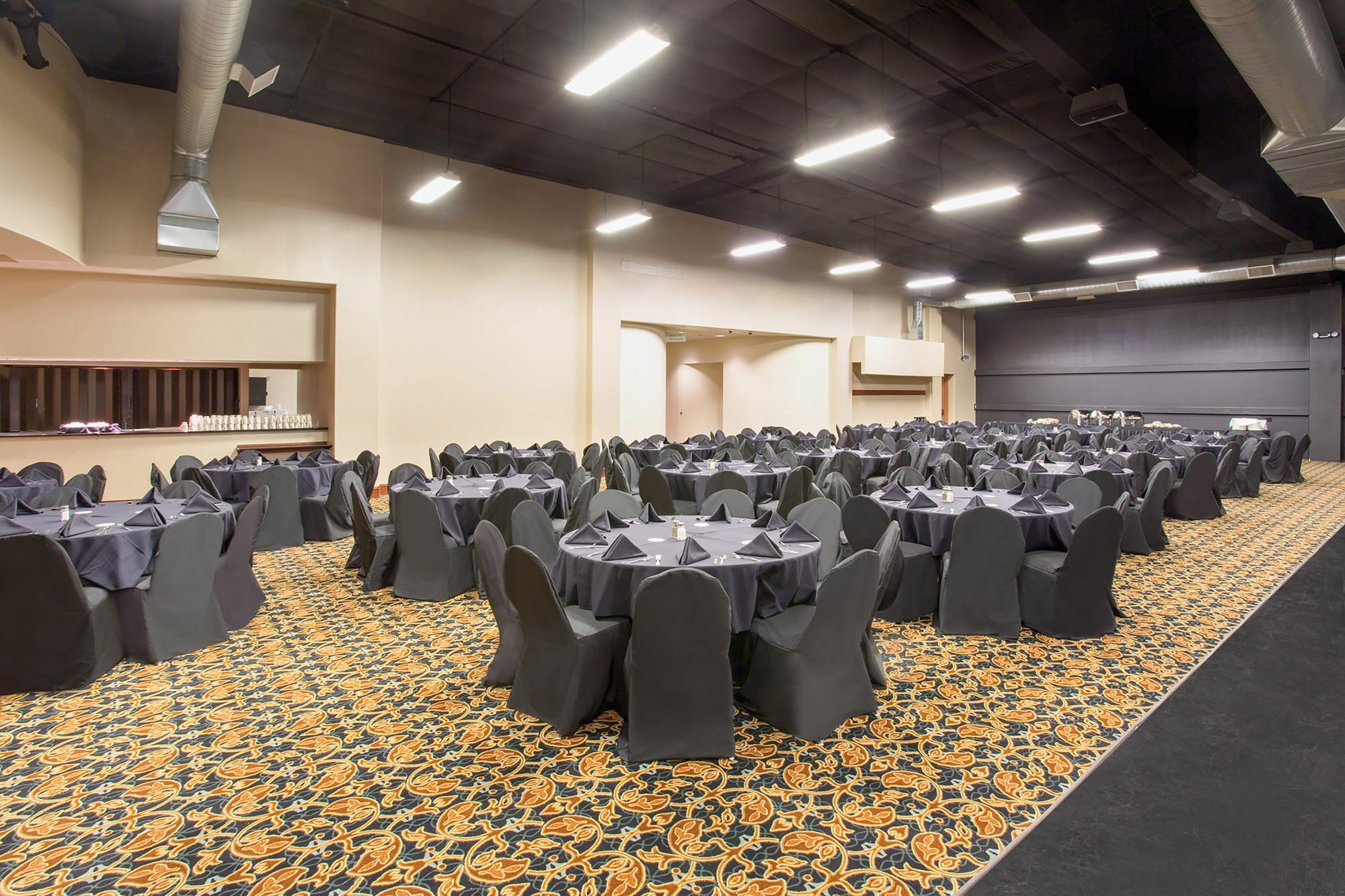 Clarion Hotel Convention Center Minot Zewnętrze zdjęcie